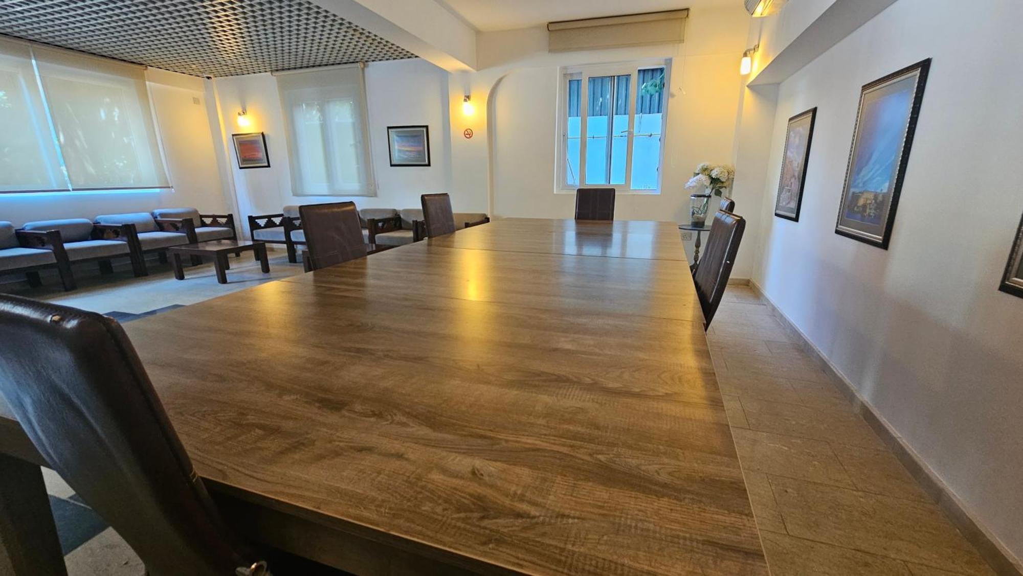 קיירניה Park Palace Hotel מראה חיצוני תמונה